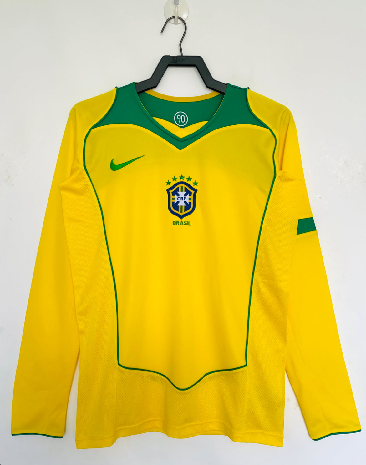 Brazil Retro Football Shirt 04/05 Long Sleeve