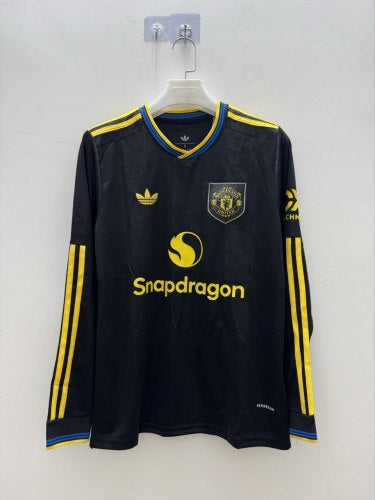Manchester United Long-Sleeved Shirt 25/26