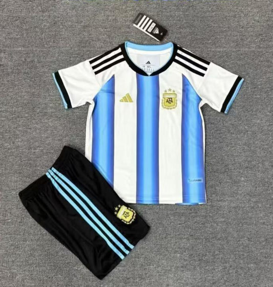 חולצה + מכנסיים נבחרת ארגנטינה 25/26